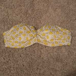 Strapless bikini top